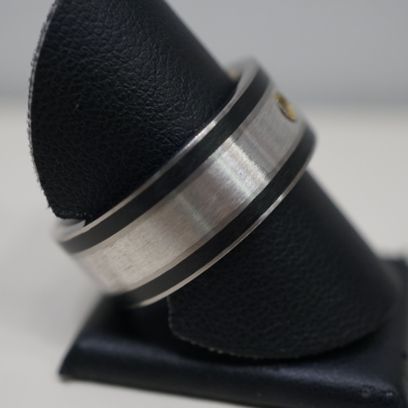 Titanium & Sterling Silver 925 Flat Band W/Diamond - Picture 2 of 6